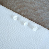 Atelier 27 - Sewing Button - The Shell White